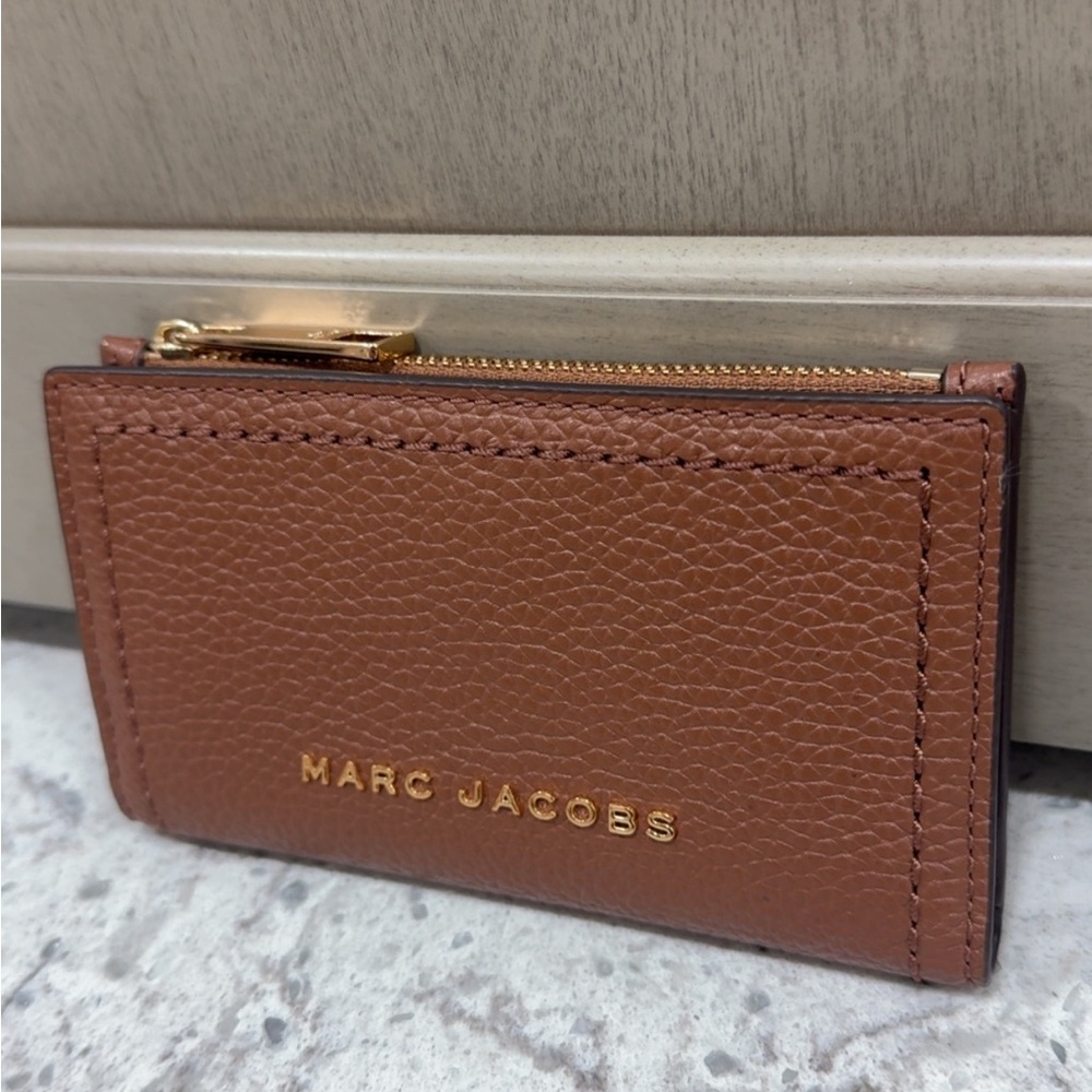 Marc Jacobs Leather Card Wallet Continental Cognac Brown Wallet AUTHENTIC NEW - Picture 3 of 15